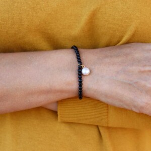 PULSERA ÓNIX CHARM PERLA