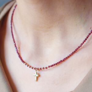 COLLAR GRANATES CRUZ PLATA DORADA