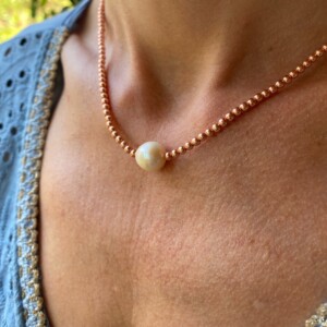 COLLAR HEMATITE ROSA Y PERLA BLANCA