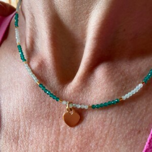 COLLAR CUARZO VERDE Y BLANCO CHARM CORAZÓN