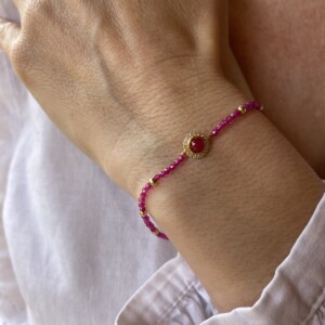 PULSERA RUBÍ SANT JORDI 2025