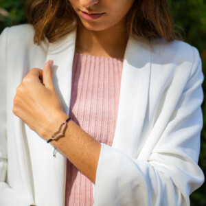 PULSERA MACRAMÉ CORAZÓN ZIRCONITAS