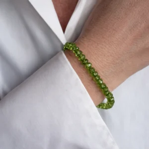 PULSERA PERIDOTO FACETADO